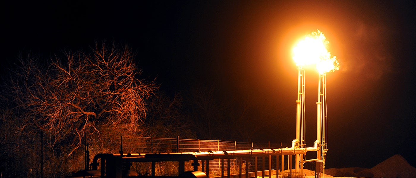 fracking hydraulic fracturing earthquakes buckling