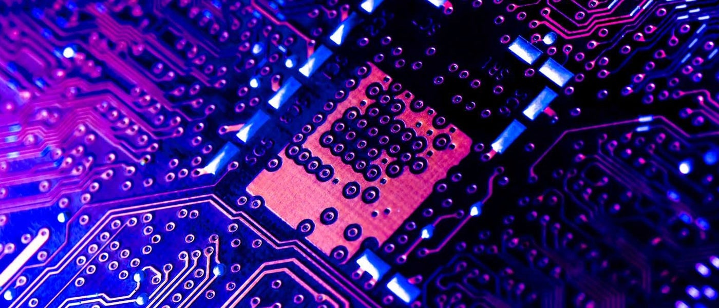 #moores law microchips #transistors #intel