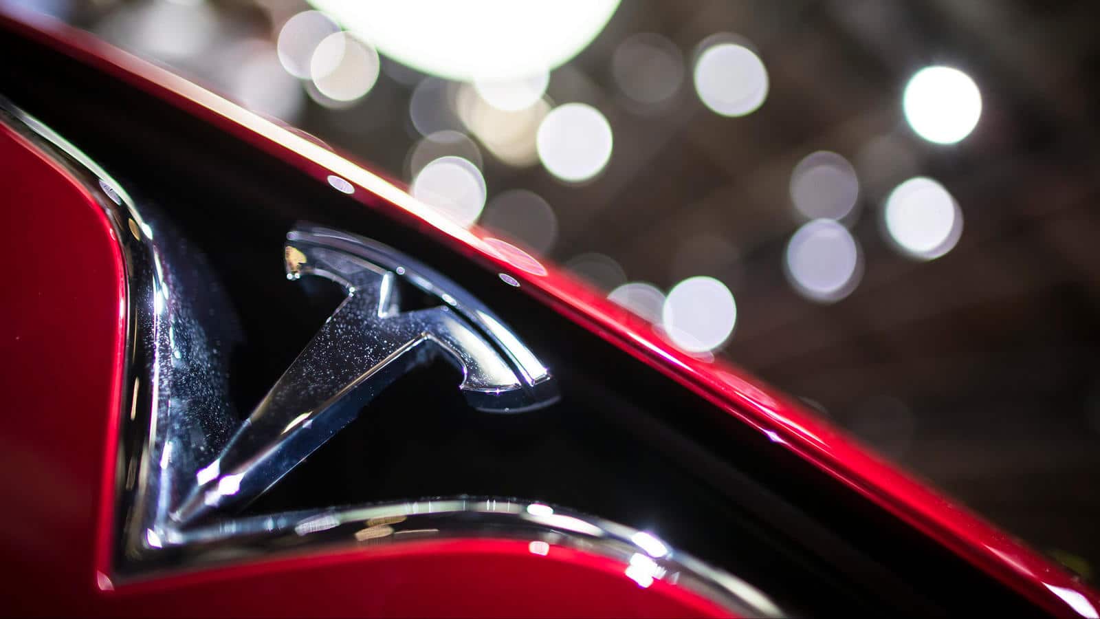 tesla panasonic acquisition partnership solar panels