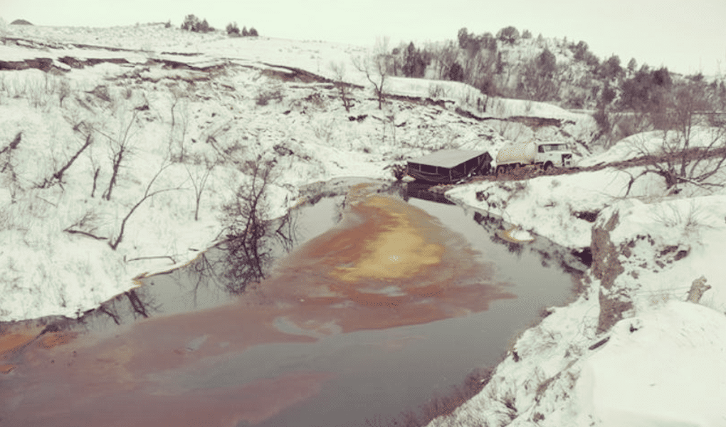 oil spill dakota access pipeline