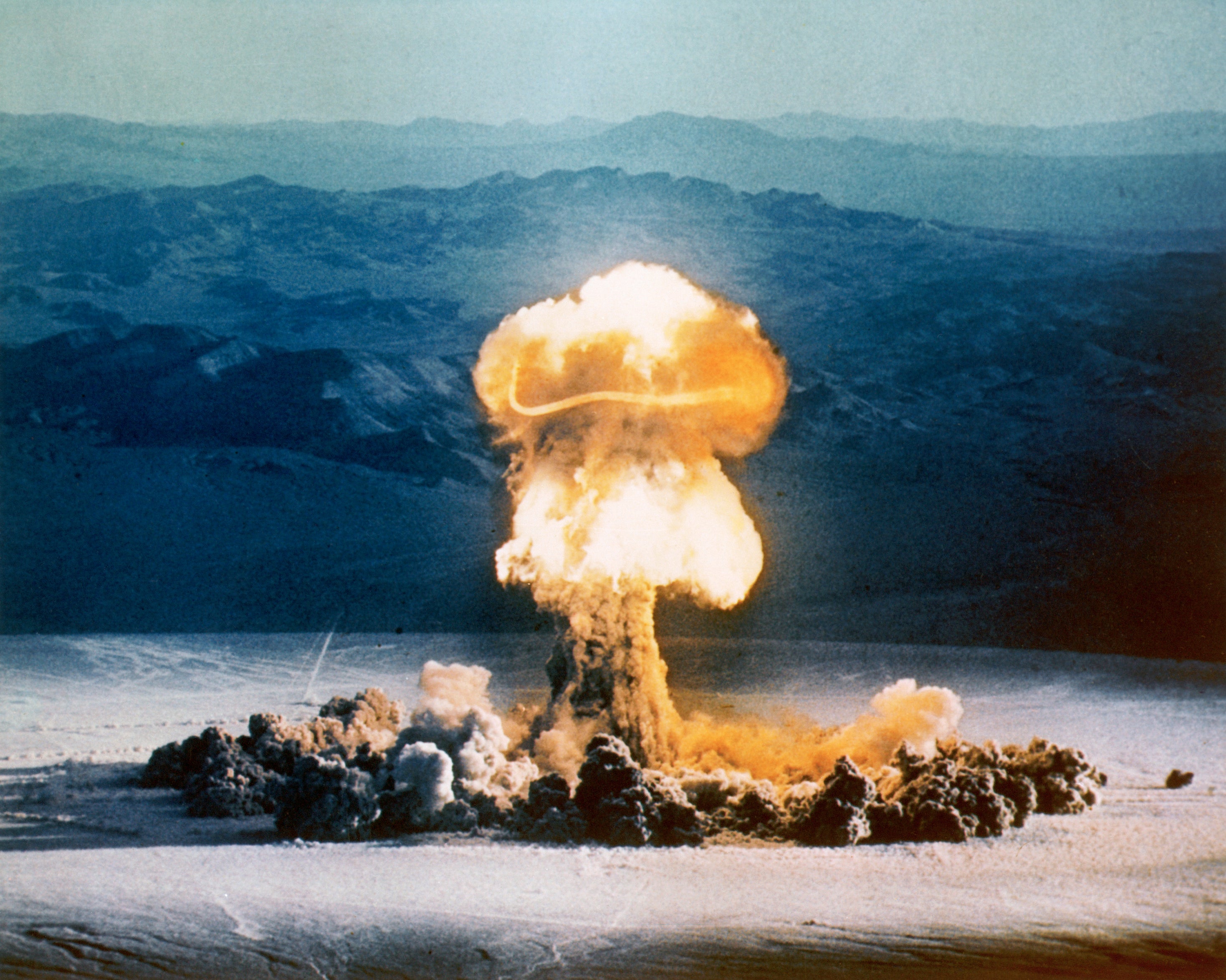 nuclear bomb fallout apocalypse