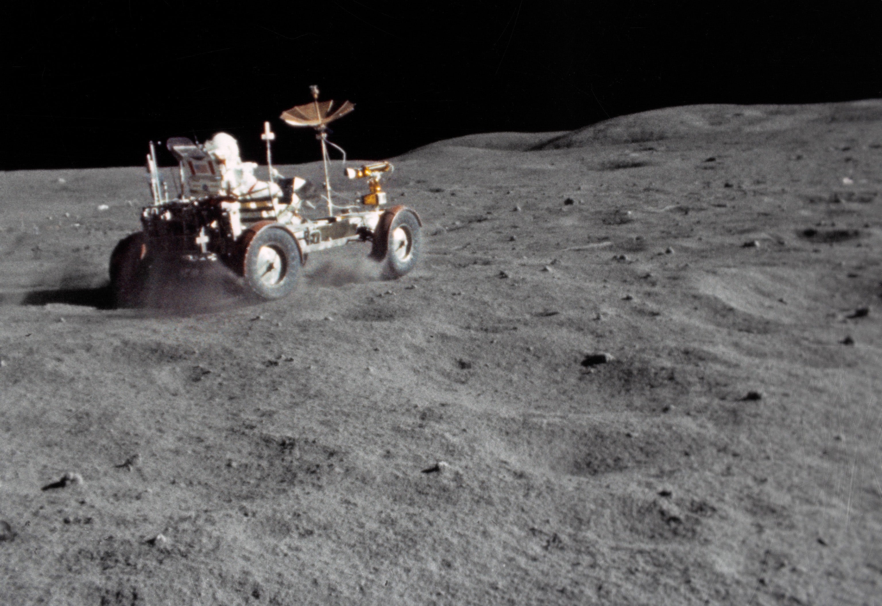 moon space travel