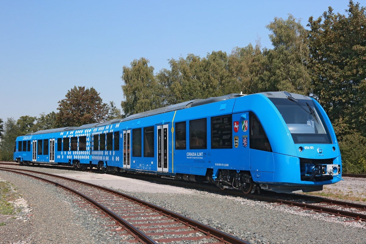 hydrogen-powered vehicles germany hydrogen fuel cell clean energy