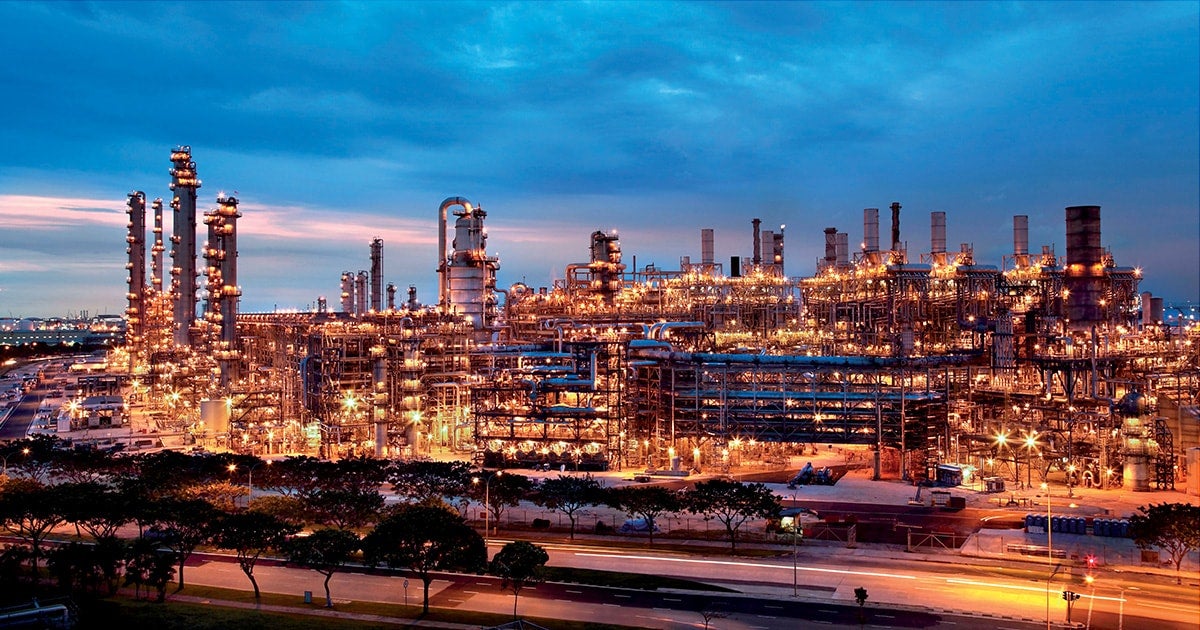 exxon mobil renewable energy fossil fuel algae biofuel crude oil