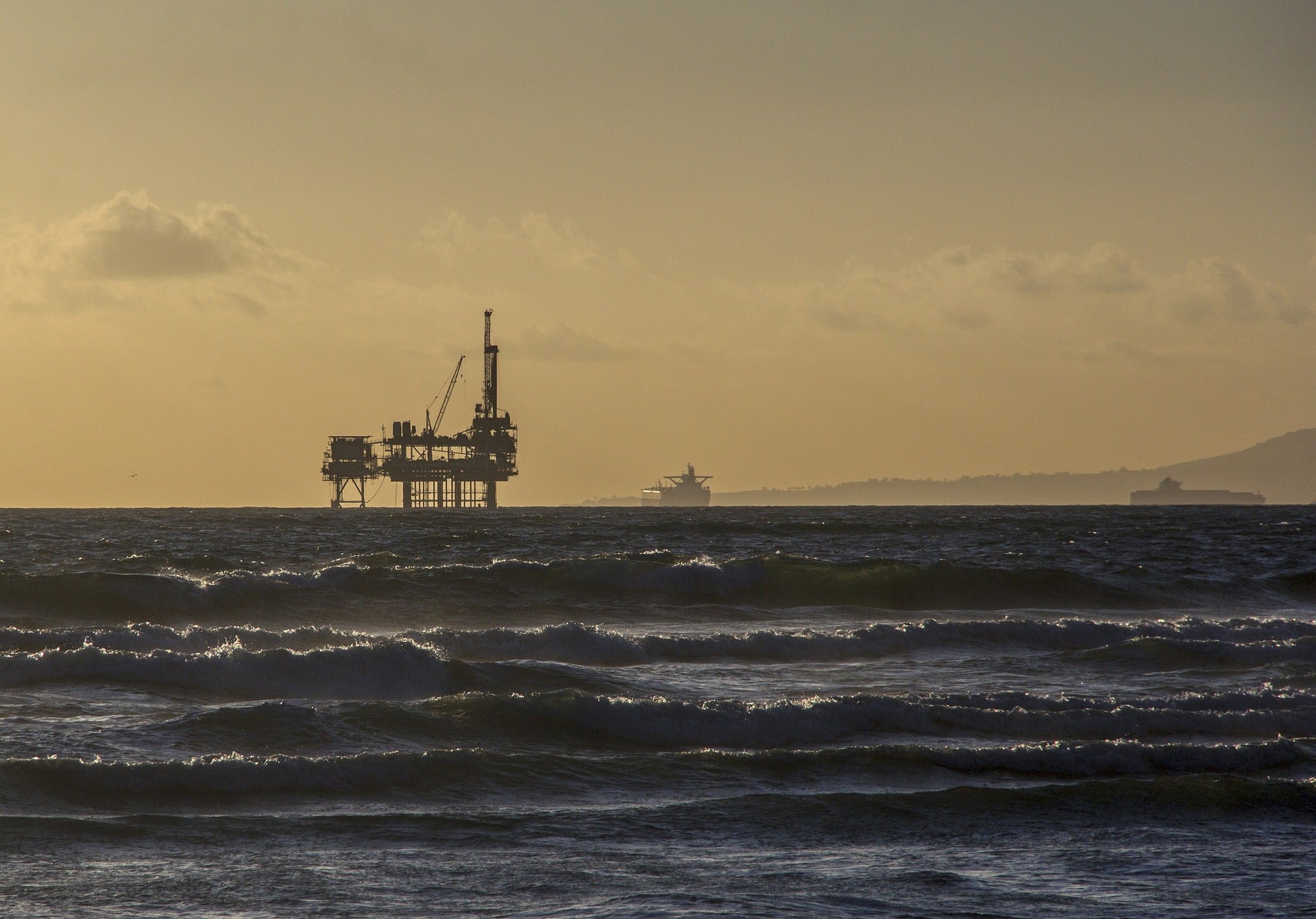 trump oil drilling fossil fuels