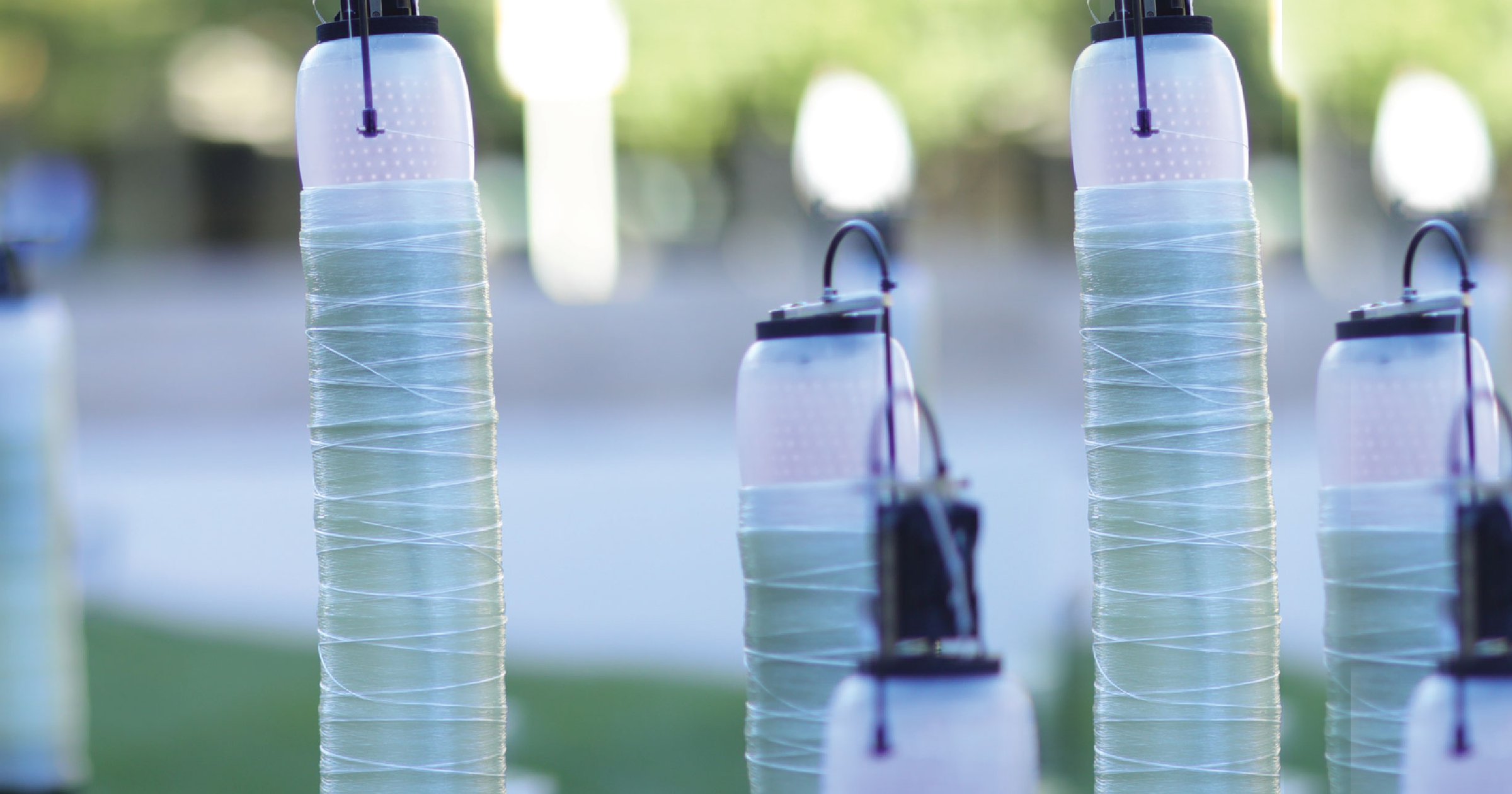 MIT researchers have created Fiberbots, autonomous robots that can weave fiberglass into tall tubes that we could one day use for construction projects.