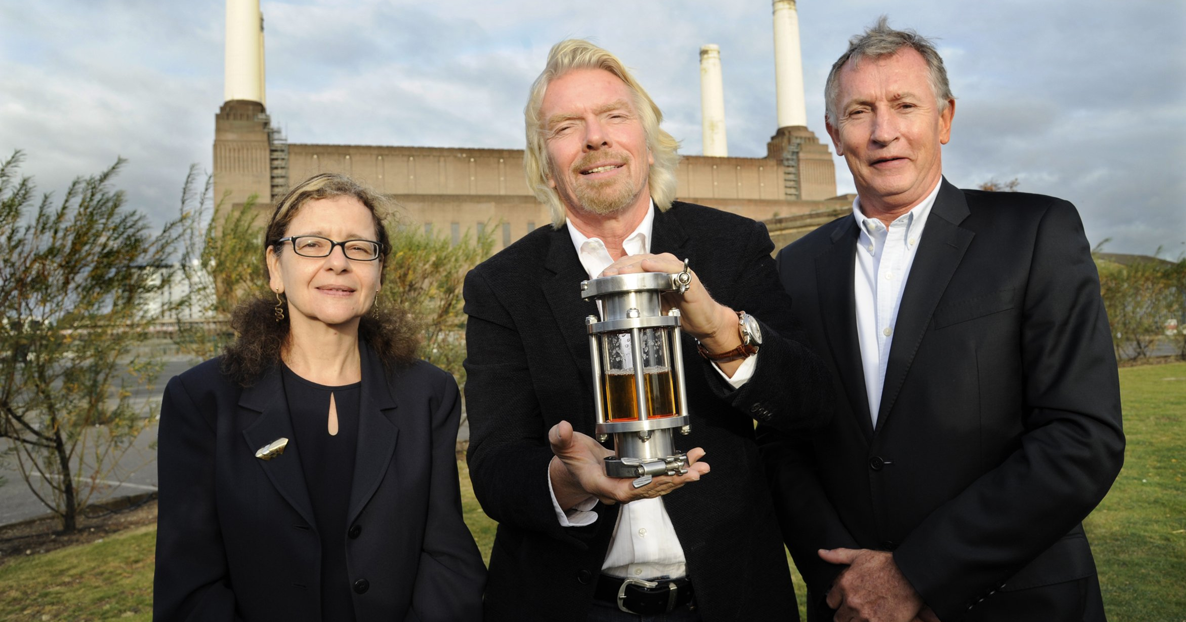 A Virgin Atlantic flight powered in part by sustainable jet fuel completed a trek from Orlando to London on Thursday morning.