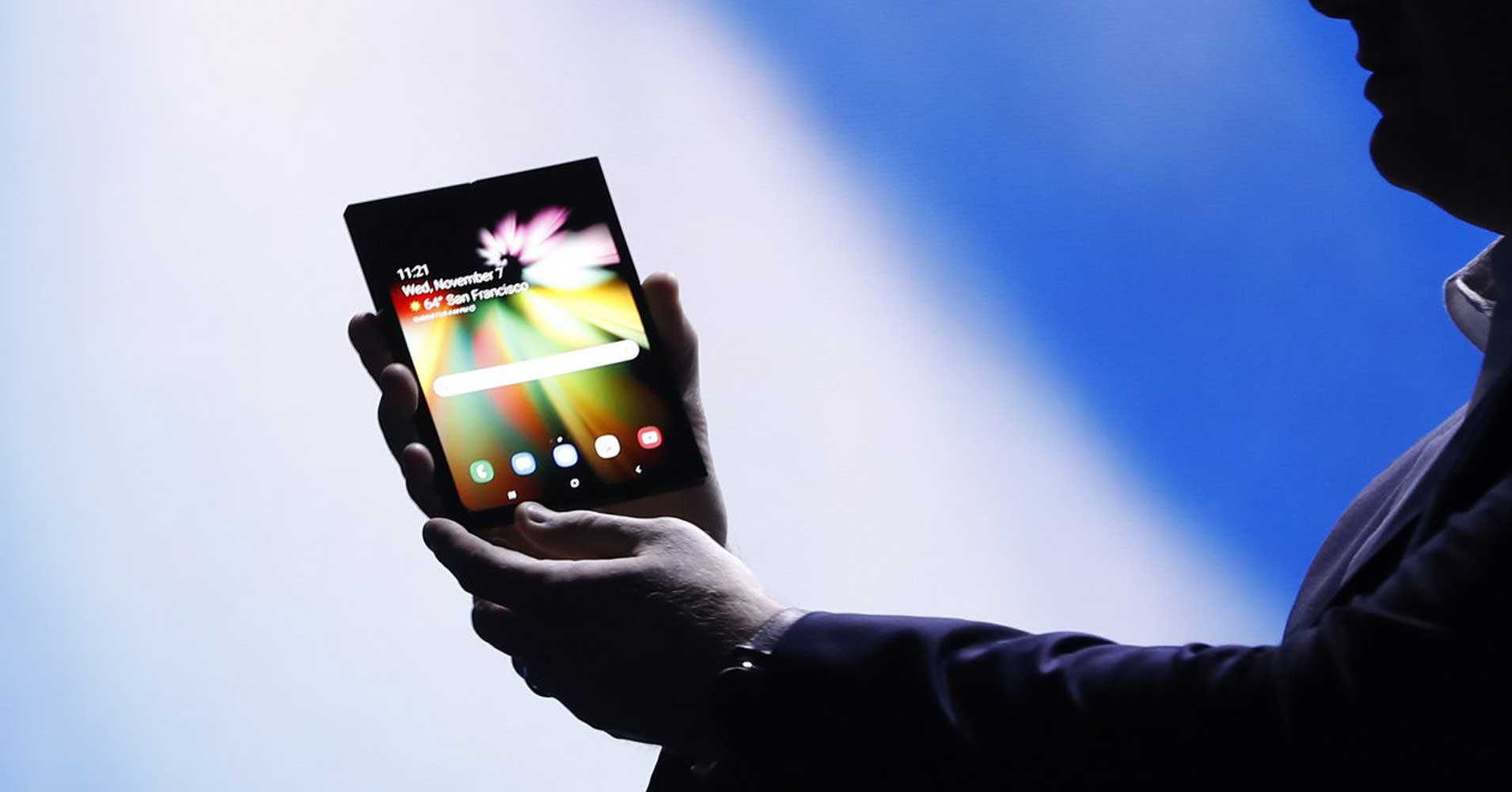 Sources close to the matter shared details on Samsung's foldable phone, including its price and release date, with Yonhap News Agency.