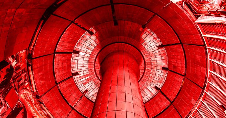 A collaboration between MIT and two energy companies is encouraging interdisciplinary research to fast-track the development of practical fusion power.