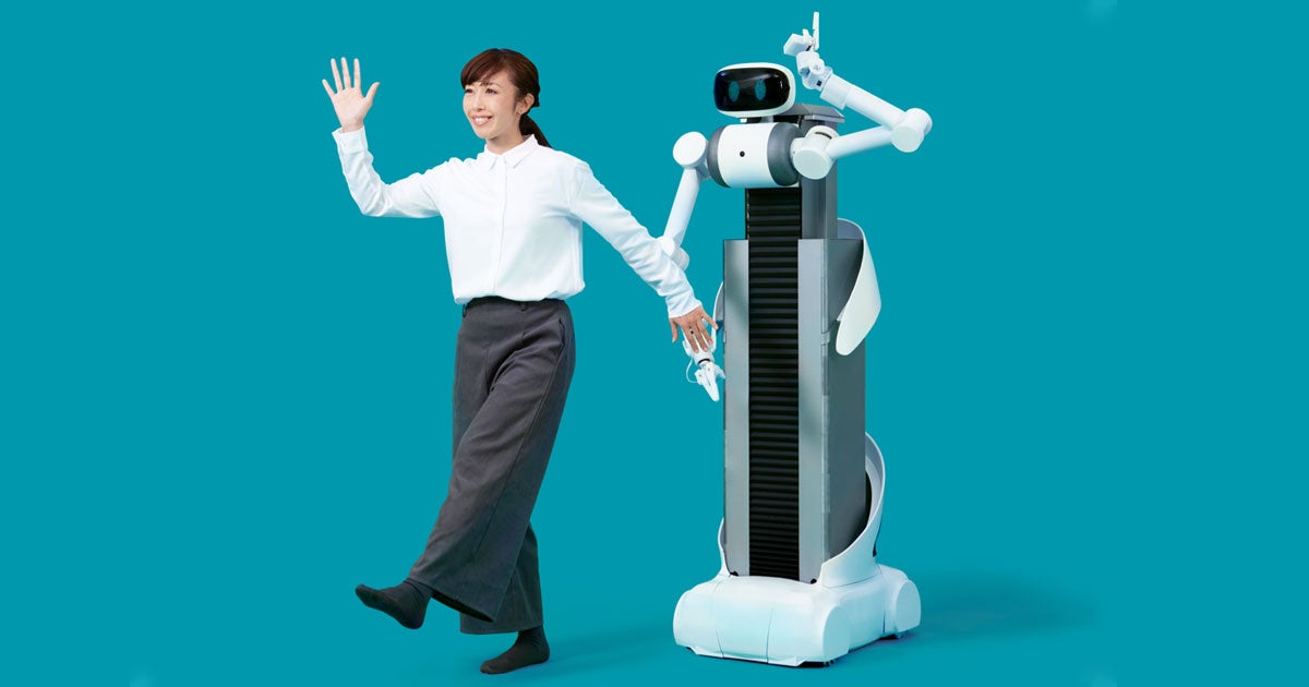 A newly unveiled laundry robot from Mira Robotics takes forever to complete its tasks — and it needs a human to control it remotely.