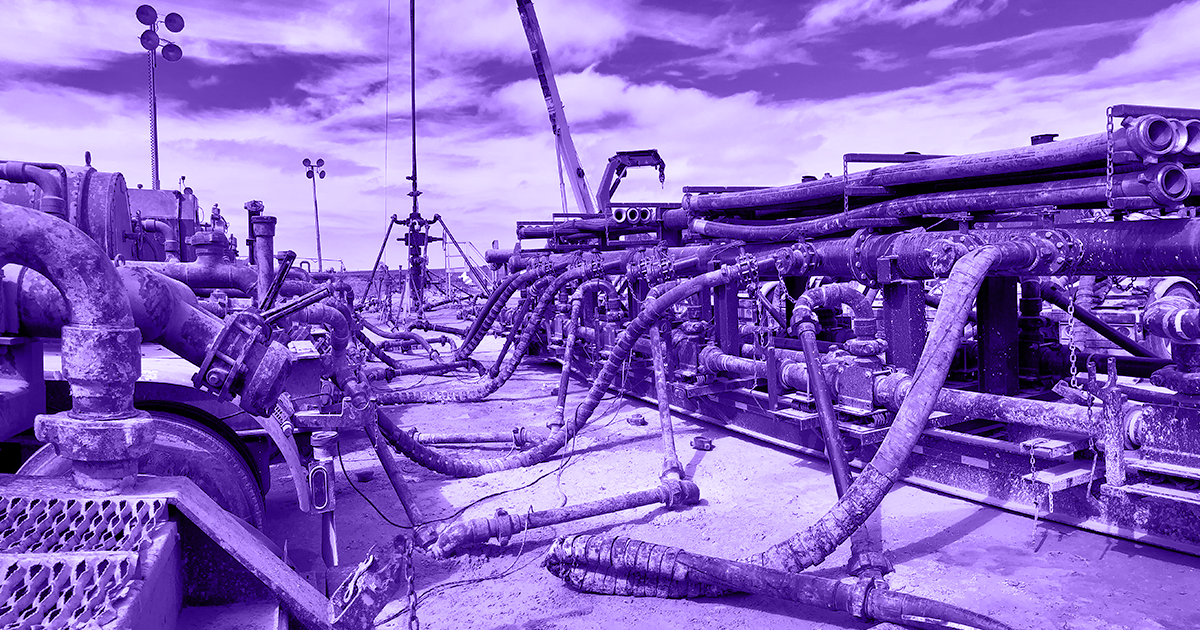 Chinese researchers say that replacing water with atmosphere-polluting carbon dioxide could make fracking more eco-friendly.