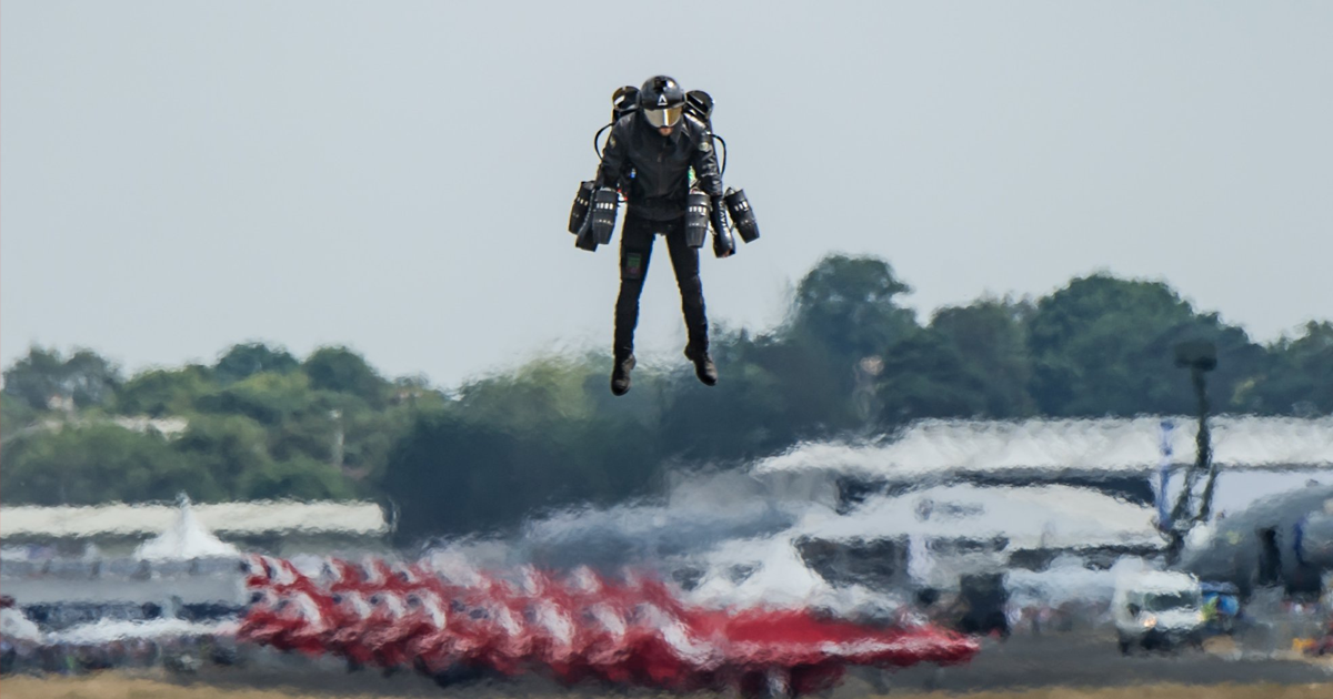 Gravity Industries founder Richard Browning straps on his company's Iron Man-style jet suit in a new video from Born to Engineer.