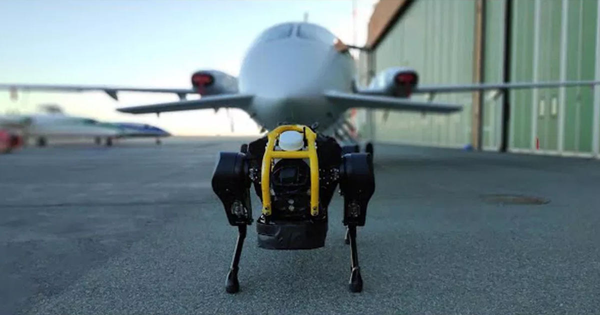 Researchers at Istituto Italiano di Tecnologia announced a new hydraulic, quadrupedal robot dog, and showed the bot pulling a three-ton airplane.