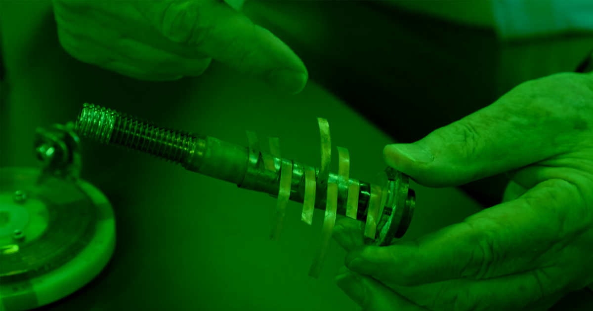 Scientists from Florida State University just created the world's strongest magnetic field using a toilet paper roll-sized magnet.