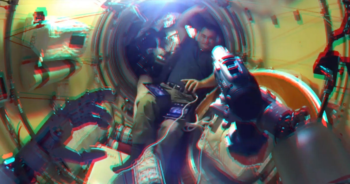 In a first-person view video uploaded to Twitter by Russia's space agency today, humanoid robot Fedor can be seen manning an electric drill.