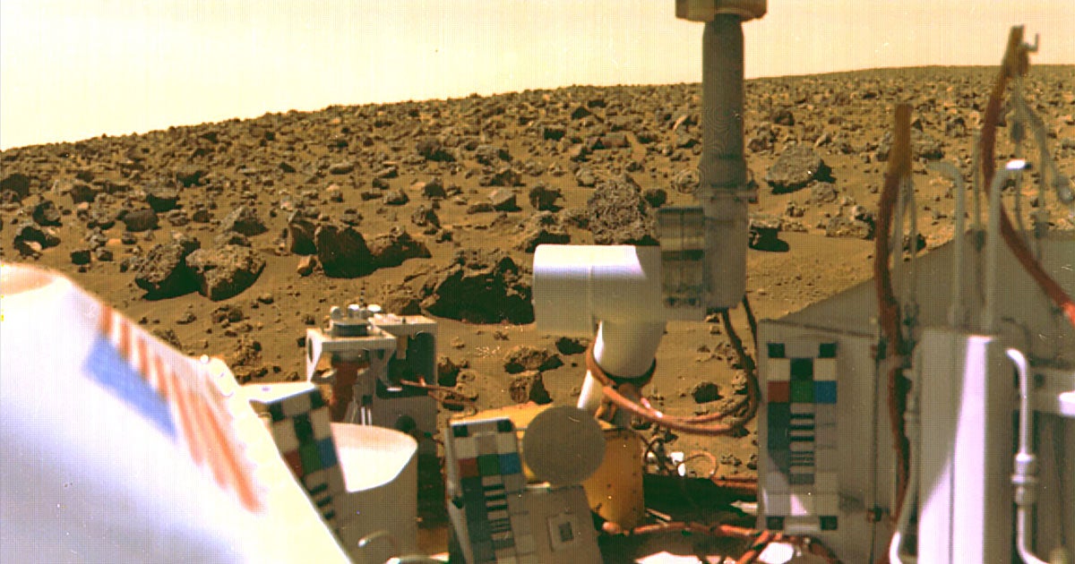 Former NASA scientist Gilbert Levin argues we already discovered we're not alone in the universe during NASA's Viking mission to find life on Mars in 1976.