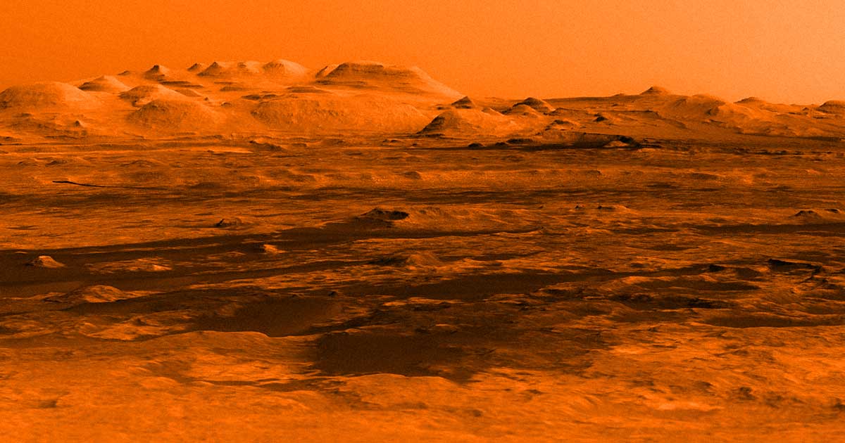The levels of oxygen on Mars increase and decrease over the year in a way that just doesn't make sense to scientists, a new paper reveals.