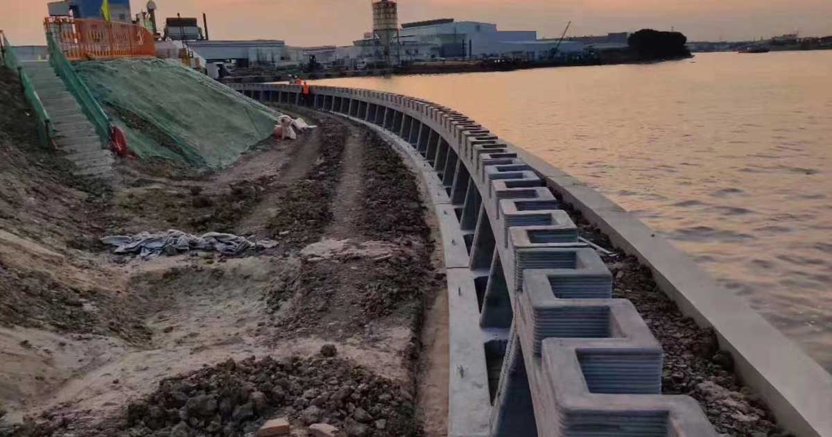 Chinese construction company Winsun has finished building a 3D-printed river revetment more than 500 meters (1,640 feet) long.