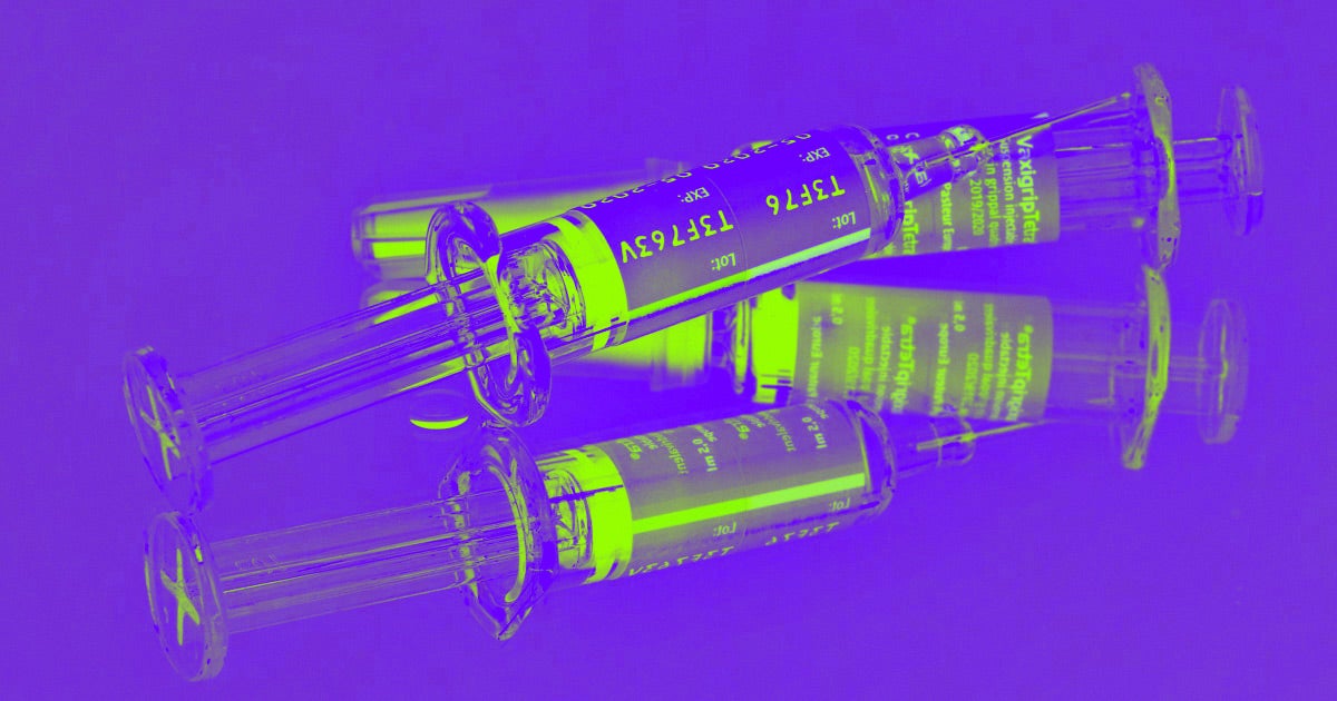 A team of scientists built a vaccine that protected mice from SARS. Now they think it could help in the fight against COVID-19.