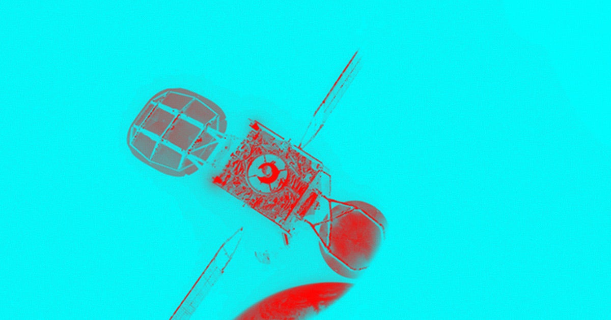 Northrop Grumman's "Mission Extension Vehicle-1" (MEV-1) docks with a Inteslat 901, a communication satellite that's been in orbit for a lengthy 18 years.