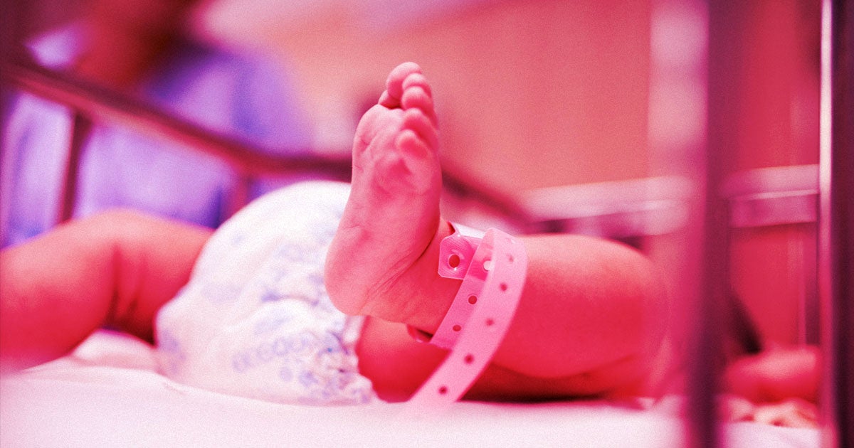 New parents report a number of unexpected challenges, chaos, and confusion as a result of giving birth during the coronavirus pandemic.