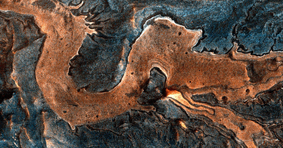 NASA spotted a "dragon" in a image taken by University of Arizona's HiRISE camera attached to NASA's Mars Reconnaissance Orbiter.