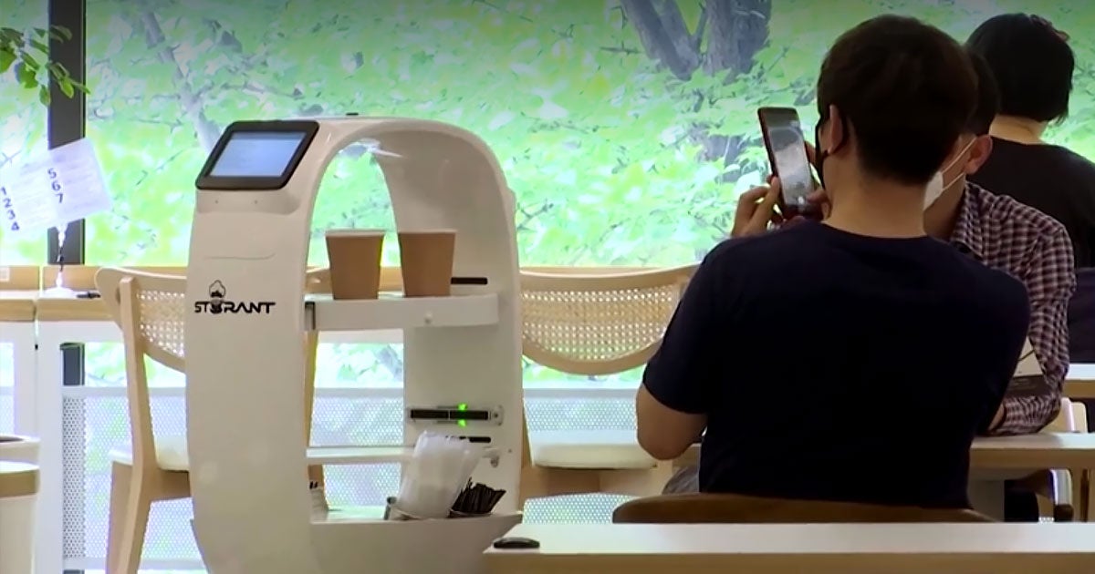 A cafe in Daejon, South Korea has hired a robot barista to take care of making and busing drinks around to avoid spreading the coronavirus.
