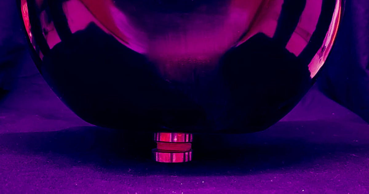 A new durable hydrogel is both strong and flexible enough to replace missing knee cartilage, potentially doing away with invasive knee replacements.