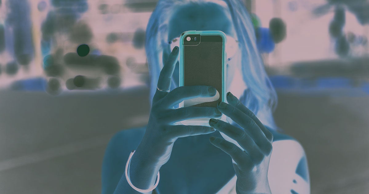 Researchers have developed a new deep learning algorithm that can detect heart disease just by analyzing four photographs of a person's face.