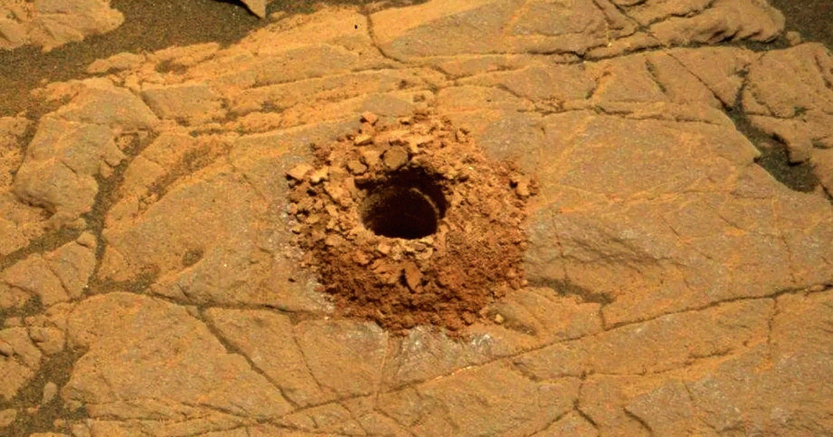 According to new research, acidic fluids may have long destroyed evidence of past biological life inside Martian clay on the Red Planet's surface.