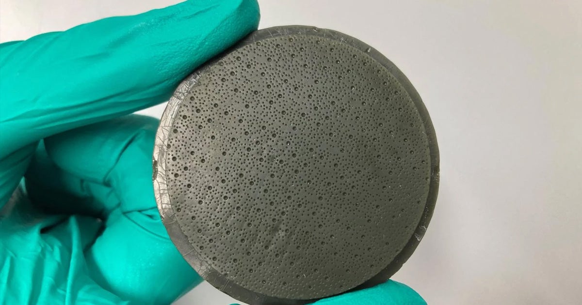 Researchers from the University of Leeds and Edinburgh in the UK have 3D printed the "first ever biomimetic tongue surface."