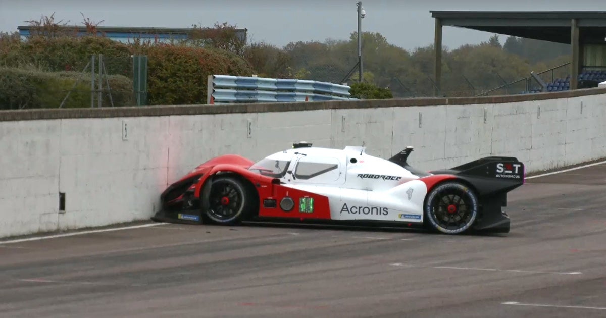 A self-driving race car had a terrible start during the first-ever live broadcast of Roborace, an autonomous race car competition.