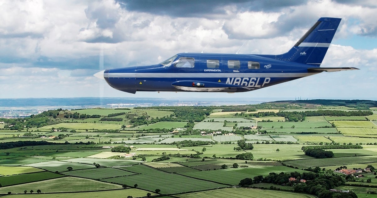 Bill Gates, Amazon, and the U.K. government put millions into the hydrogen-powered plane startup ZeroAvia, which had a successful test flight in September.
