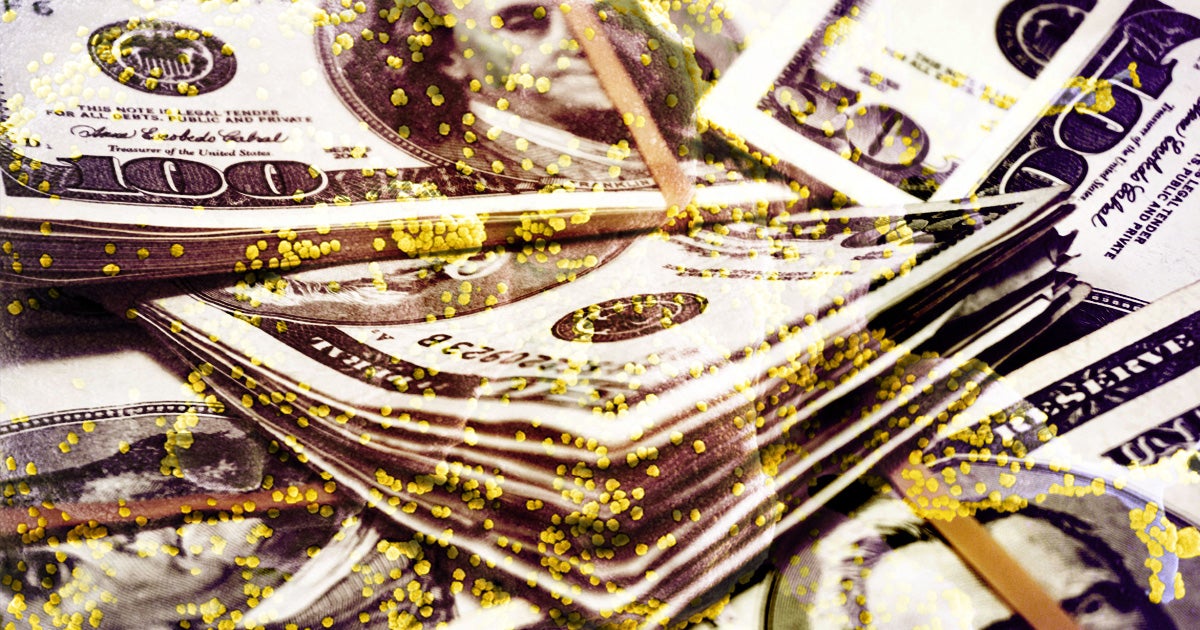 51-year-old Georgia resident Victor Hardley Crawley attempted to rob a bank by telling the bank tellers that he would infect them with COVID-19.