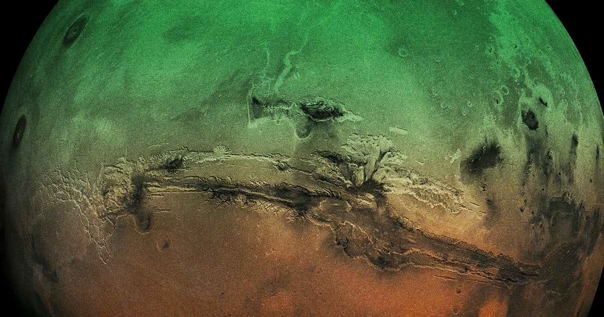 Scientists found that future Martian explorers should be able to grow their own oxygen-producing bacteria without relying on air shipments from Earth.