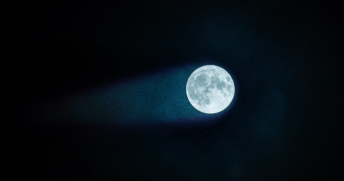 Scientists took a closer look at the comet-like tail that our Moon often grows and figured out that it comes from sporadic meteor impacts.