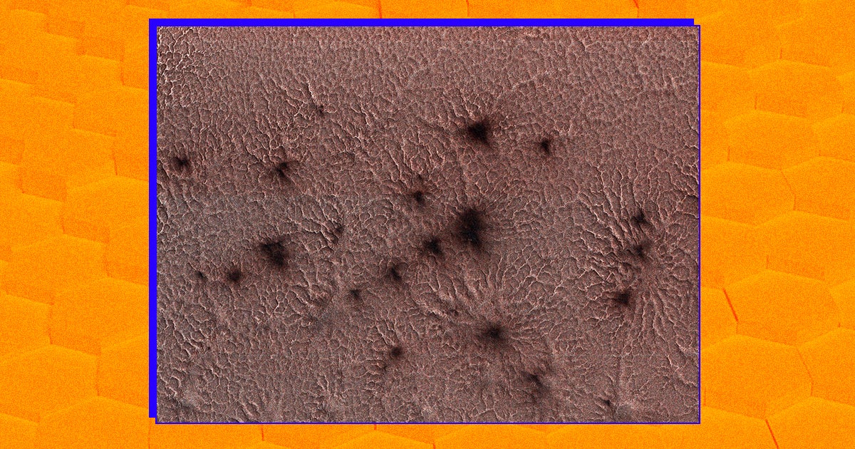 Scientists finally figured out what caused the gigantic spider-like formations on Mars' south pole by recreating the planet's environment in a lab.