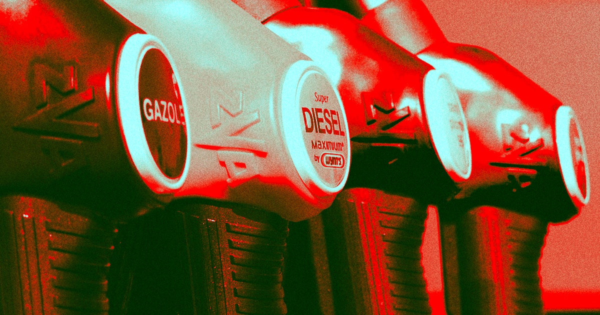 The Colonial Pipeline cyberattack is causing gas shortages throughout the American Southeast as drivers wait in long lines to stock up.
