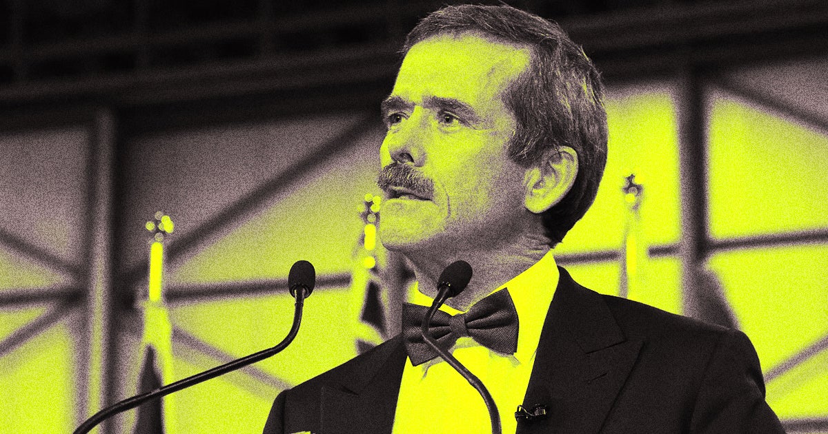 Canadian astronaut and former space station commander Chris Hadfield urges NASA and other space agencies to partner rather than compete with China.