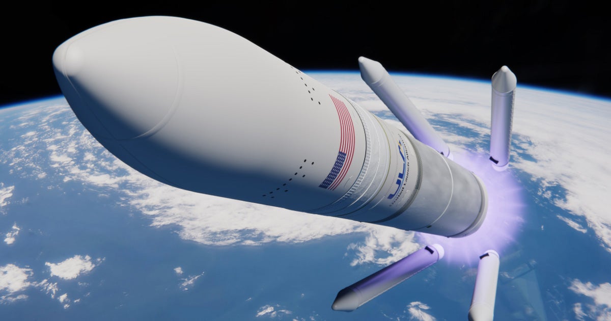 In a light-hearted exchange on Twitter, SpaceX CEO Elon Musk offered to give rocket competitor, the United Launch Alliance (ULA), a leg up.