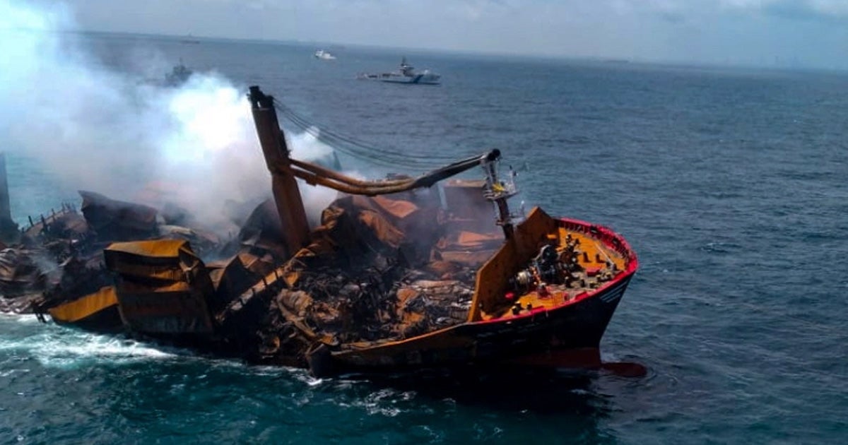 A massive container ship carrying 330 tons of oil and 25 tons of flammable nitric acid is sinking off the coast of Sri Lanka. It's a disaster.