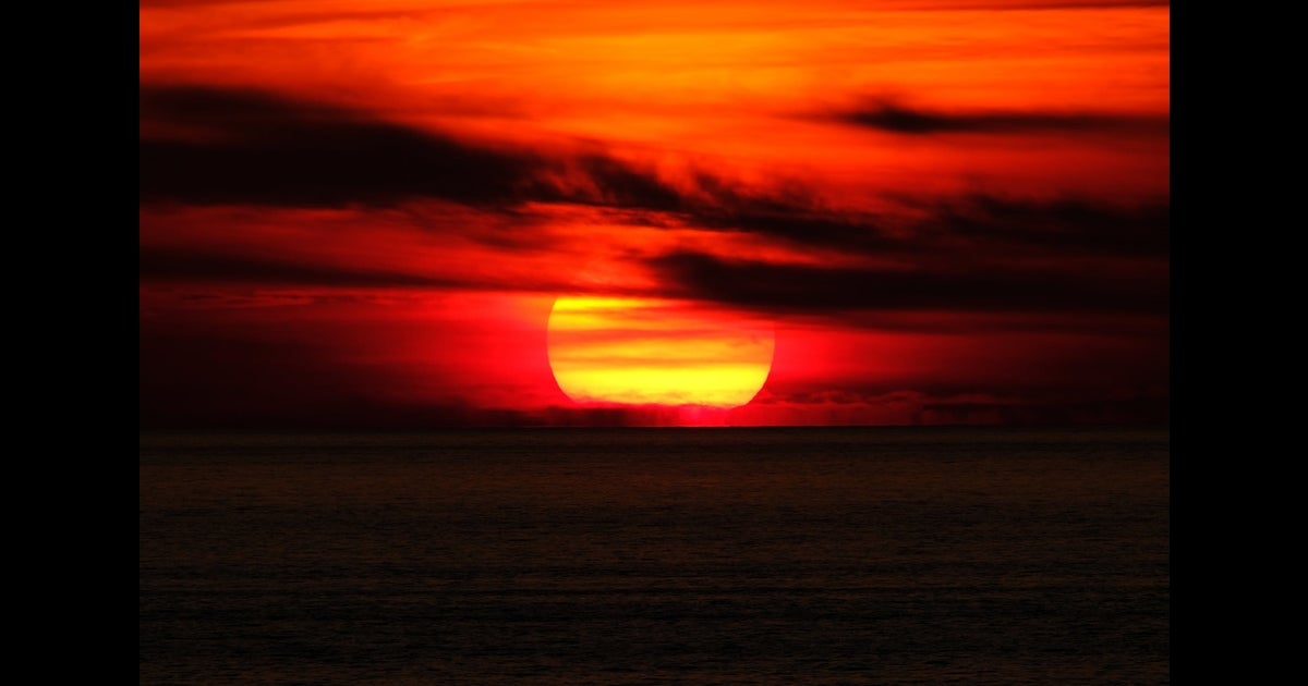 Doom Suns can turn the sky into vibrant shades of crimson and burnt orange. Here's what they look like — and what exactly causes it.