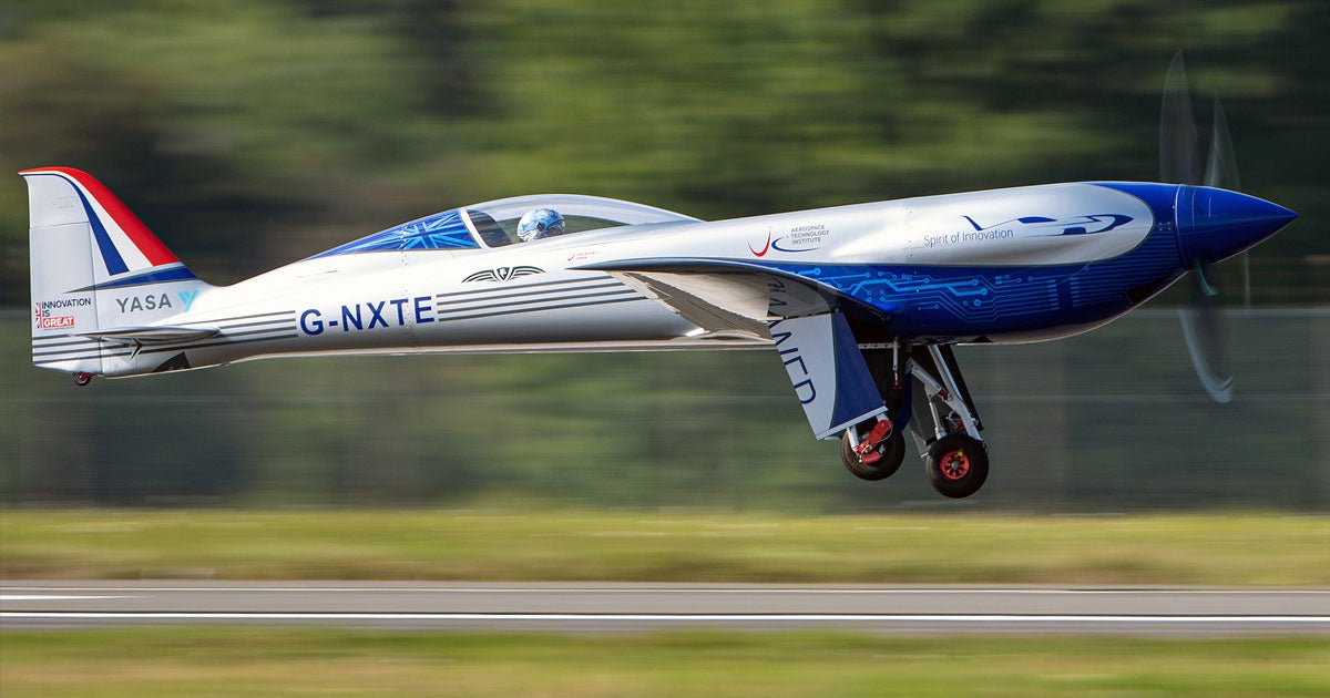 Rolls-Royce's Spirit of Innovation electric airplane just crushed the all-electric top speed record, soaring through the air at 384.4 mph.