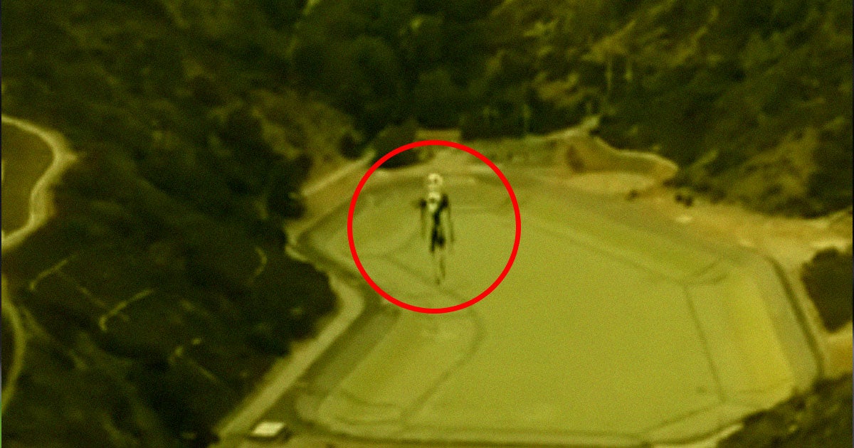 Humanoid-shaped balloons may have been behind several mysterious "jetpack guy" sightings made by pilots near the Los Angeles international airport.