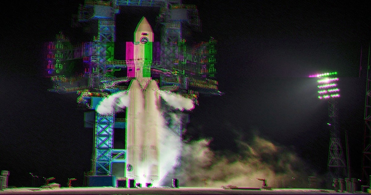 A Russian rocket is now stranded in orbit after it suffered an engine failure — and it might come crashing back down to Earth.