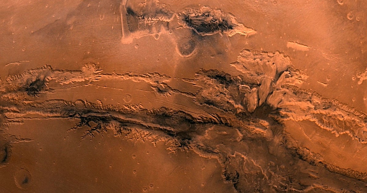With the help of the European Space Agency's ExoMars Trace Gas Orbiter, scientists discovered a huge deposit of water at the bottom of a Martian canyon.