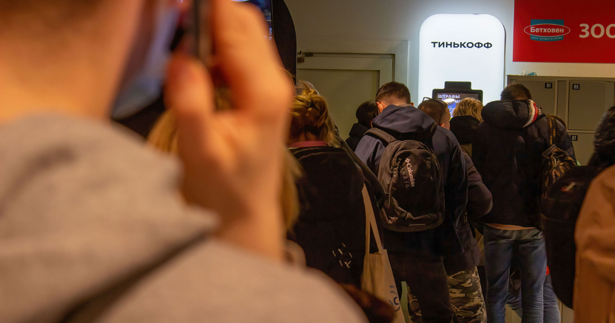Coinbase and Binance won't shut down cryptocurrency exchanges for Russia unless forced to comply with US sanctions or laws.