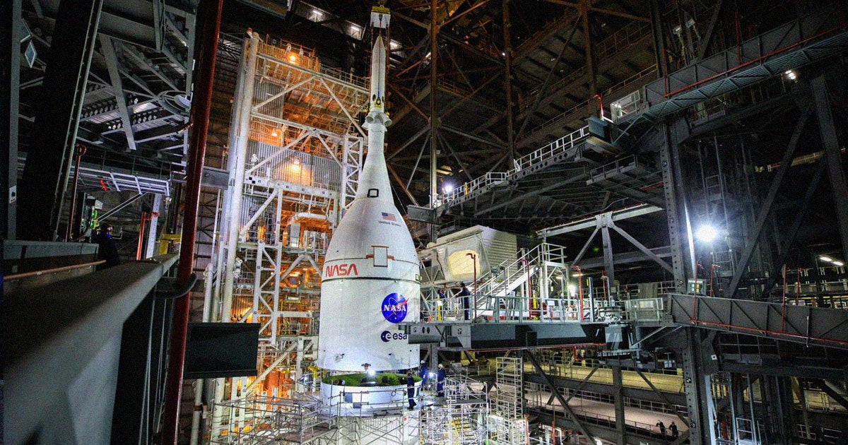 NASA's plans to return astronauts to the Moon are turning out to be an absolute disaster, according to today's status update.