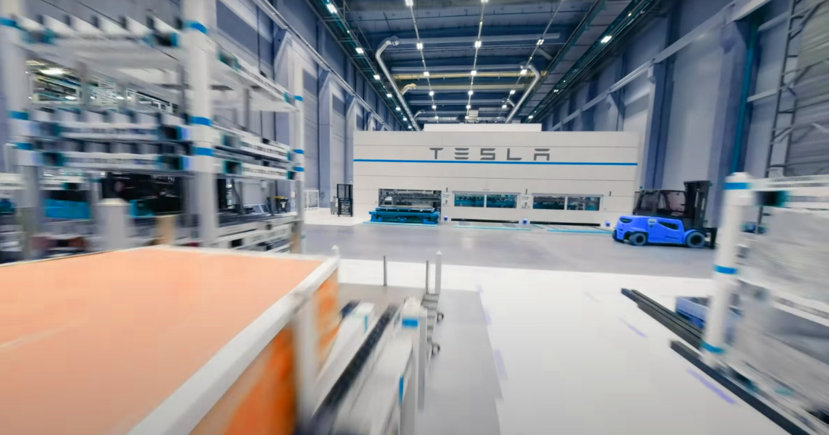 Tesla released drone footage of the new Gigafactory in Berlin where CEO Elon Musk just showed off his new groove.