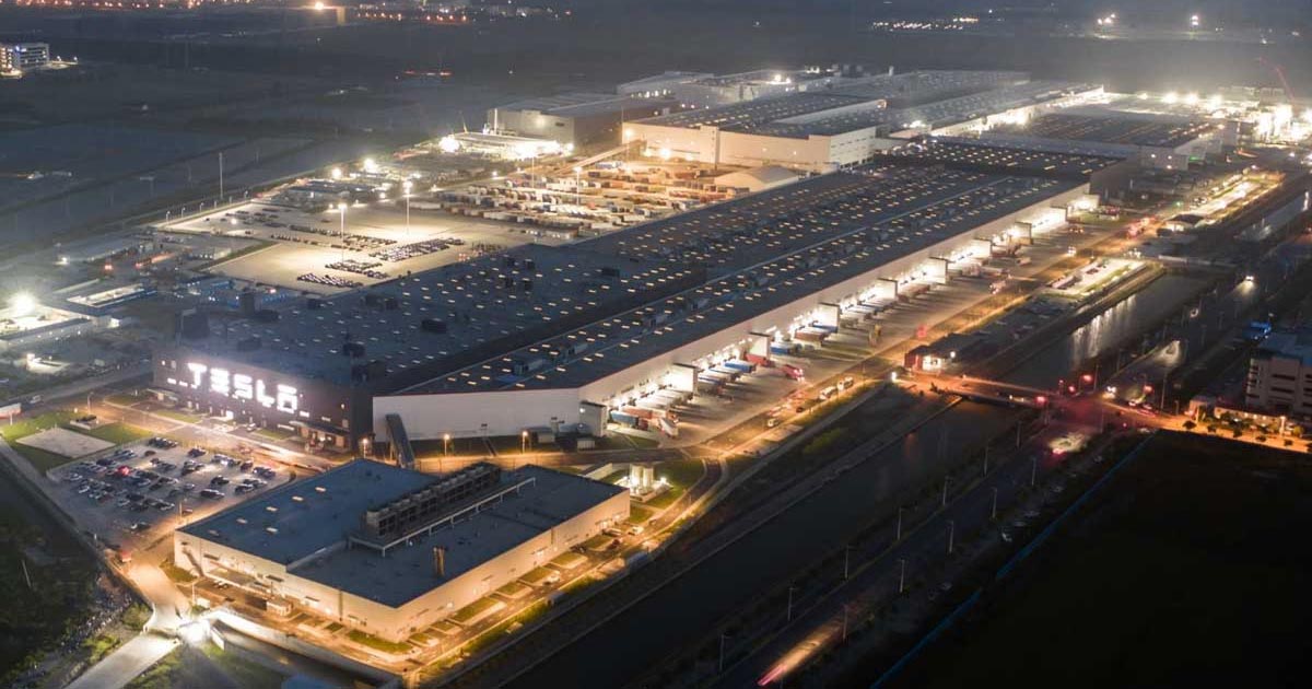 Thousands of Tesla workers in Shanghai, China, are reportedly being isolated in an old military camp to make sure they aren't infected with COVID-19.